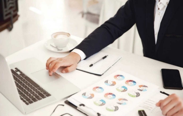 
                    Что должен уметь маркетолог, чтобы бюджеты не сливать, а заказы регулярно поступали в компанию            