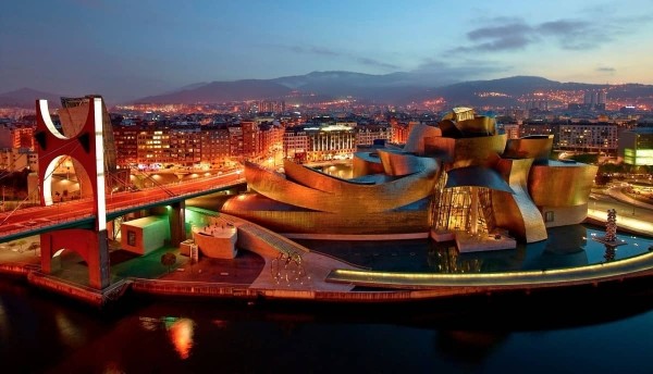 Эффект Бильбао или сказка о Золушке, которая превратилась в Принцессу Эффект Бильбао или сказка о Золушке, которая превратилась в Принцессу