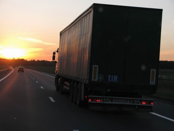 В Германии белорус на фуре заплатит €2000 за аварию с легковушкой на светофоре