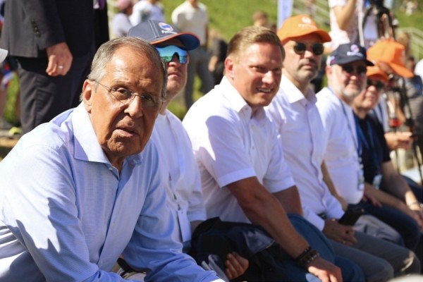 Maer провёл рекламную кампанию в «новостном формате» Maer провёл рекламную кампанию в «новостном формате»