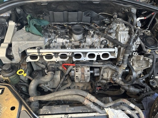 Белорусы арендовали под Варшавой бывшую автомойку и открыли СТО. Выгодно?