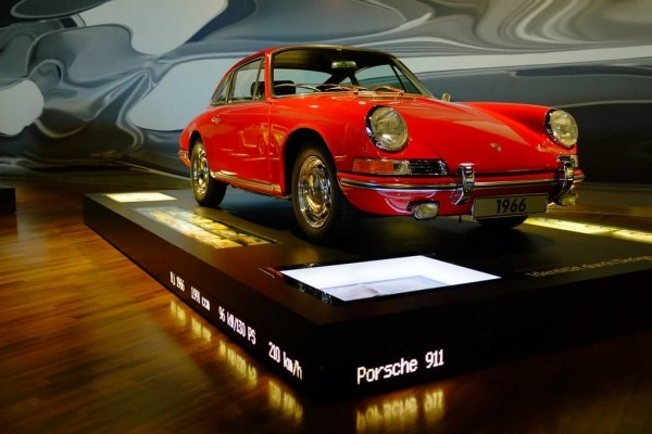 Porsche: нацистский след, семейная борьба и связи с россией