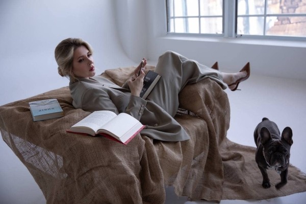 Влиятельные личности (influencers) в PR: использование влиятельных личностей для повышения популярности брендов Влиятельные личности (influencers) в PR: использование влиятельных личностей для повышения популярности брендов