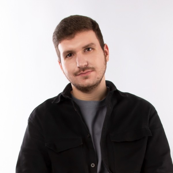 Теплые слова и желание жить: встречаем День рекламиста на Sostav