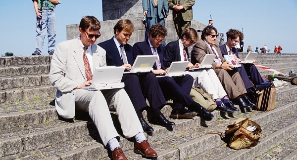 «ВКонтакте» изменила условия верификации: как теперь получить галочку