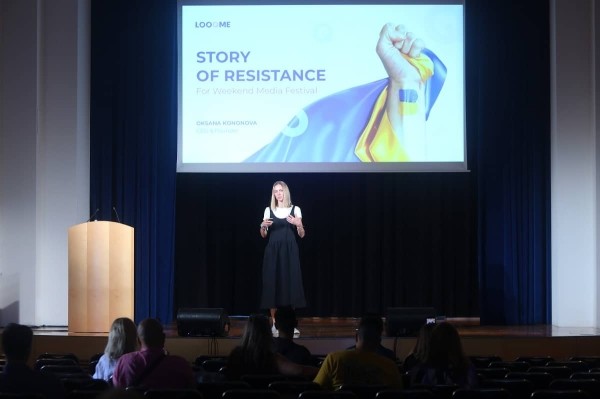 С фейками не стоит бороться, — Оксана Кононова