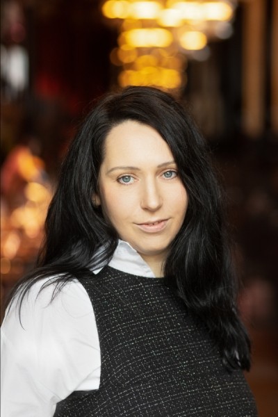 Теплые слова и желание жить: встречаем День рекламиста на Sostav