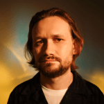 Теплые слова и желание жить: встречаем День рекламиста на Sostav