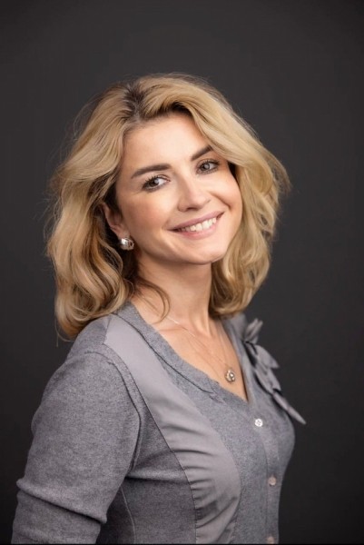 С Новым годом! Встречаем 2024-ый с лидерами рекламной индустрии С Новым годом! Встречаем 2024-ый с лидерами рекламной индустрии