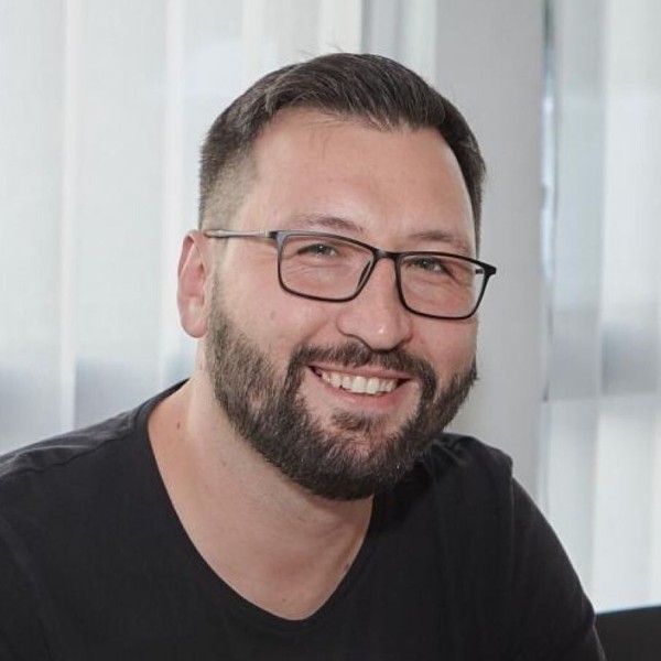 
                    «Не понимаю, как, но это работает»: в 2 раза больше лидов и первый клиент через неделю после запуска холодной рассылки            