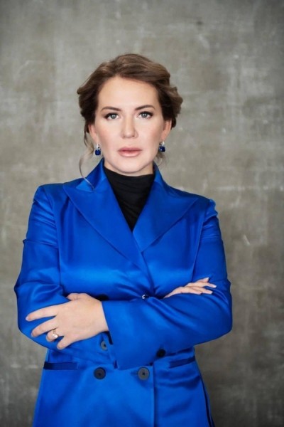 С Новым годом! Встречаем 2024-ый с лидерами рекламной индустрии С Новым годом! Встречаем 2024-ый с лидерами рекламной индустрии