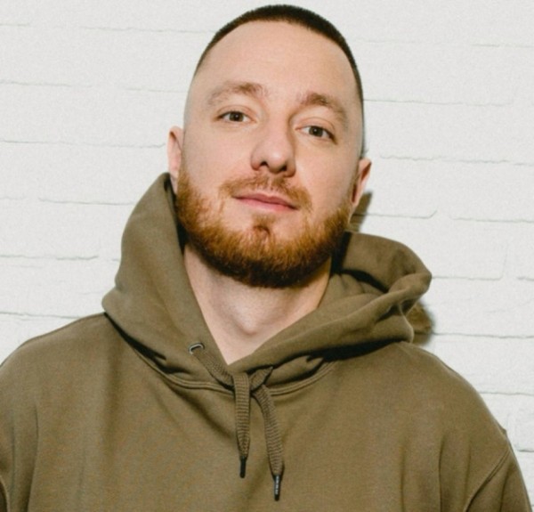 С Новым годом! Встречаем 2024-ый с лидерами рекламной индустрии С Новым годом! Встречаем 2024-ый с лидерами рекламной индустрии