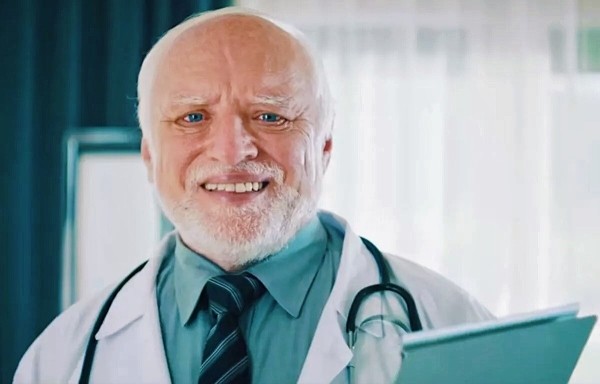 
                    Кейс: чат-бот для медицинского центра            