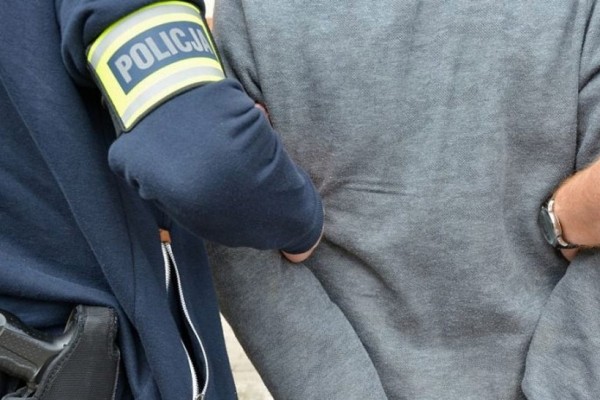 В Польше у безбилетного белоруса в поезде нашли марихуану В Польше у безбилетного белоруса в поезде нашли марихуану