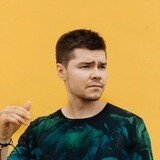 
                    Курьер спас бабушку из пожара и другие экстремальные истории брендов            