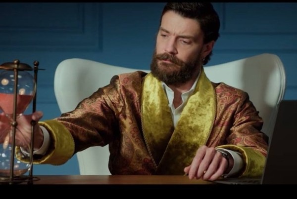 Актер Максим Матвеев стал амбассадором Росбанка Актер Максим Матвеев стал амбассадором Росбанка