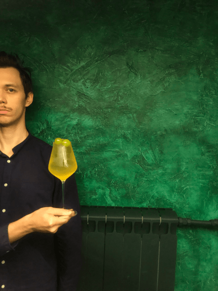 Продал машину, взял заем и влез в долги. И ради чего? Честная бизнес-история
Продал машину, взял заем и влез в долги. И ради чего? Честная бизнес-история