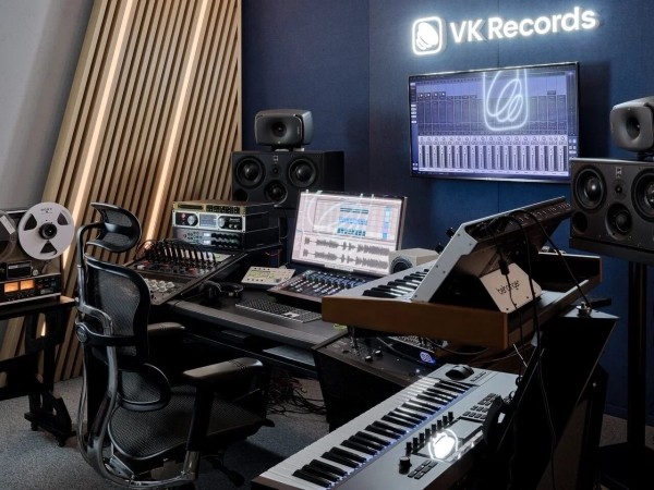 VK поможет артистам написать музыку любого жанра «под ключ» VK поможет артистам написать музыку любого жанра «под ключ»