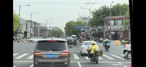 На каких машинах гоняют сами китайцы? Удивитесь, но в топе не только бренды из КНР! На каких машинах гоняют сами китайцы? Удивитесь, но в топе не только бренды из КНР!